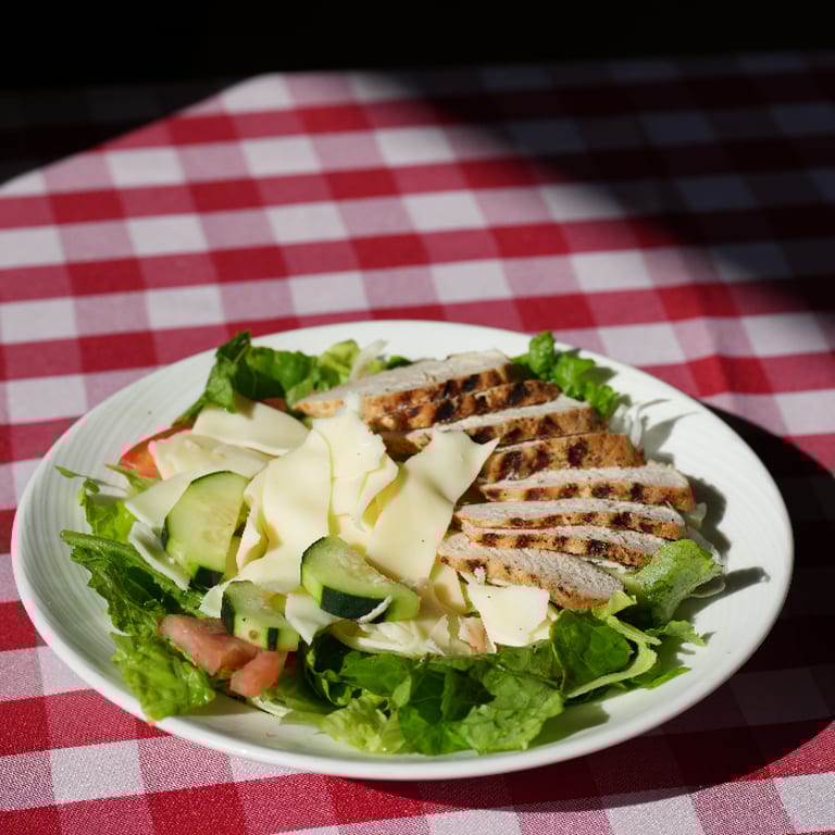 Delicious Chicken Salad: A Fresh Italian Twist